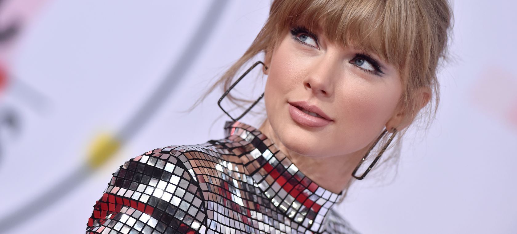La cantante Taylor Swift confiesa que sufre el síndrome del impostor. ¿En qué consiste este trastorno?
